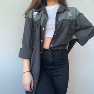 Ely Cattlemen Button Down - Skull Embroidery